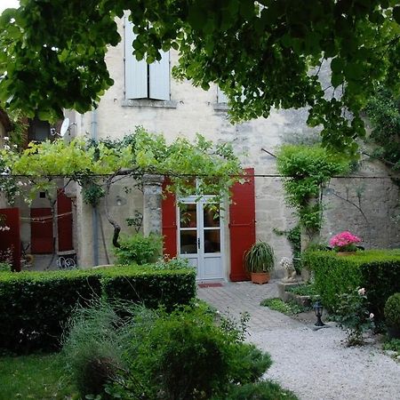 Bed and Breakfast Le Richelieu Юзес Екстер'єр фото